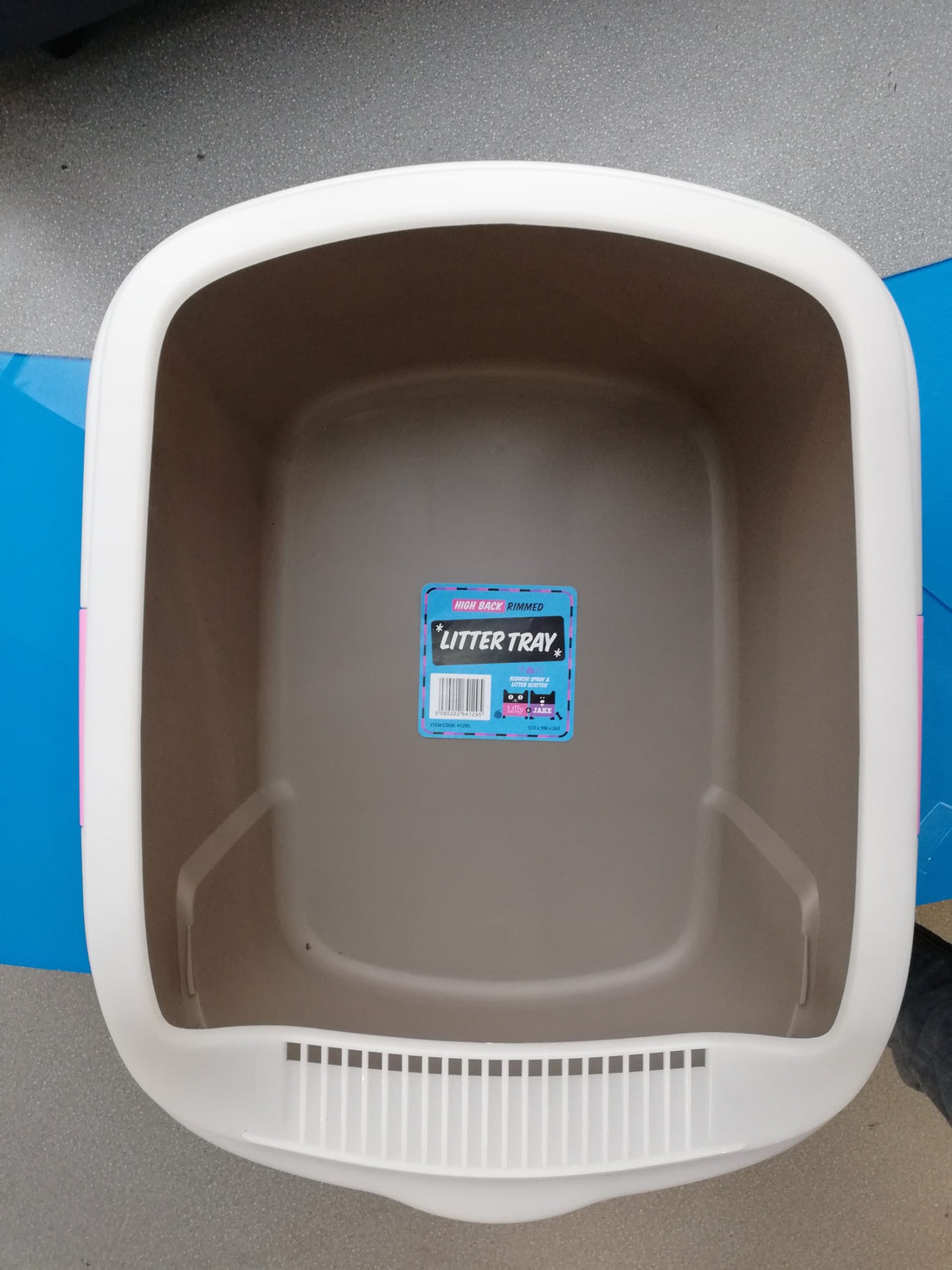 High Backed Rimmed Cat Litter Tray – Easy Entry & Reduced Litter Scatter